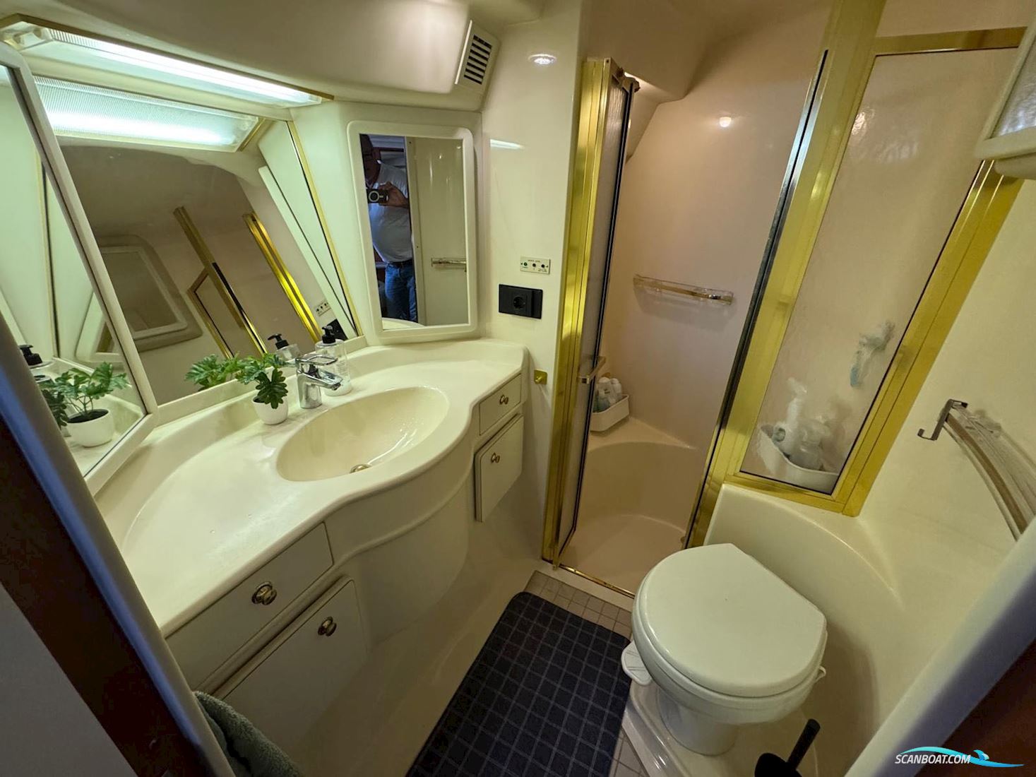 Sea Ray Sundancer 500