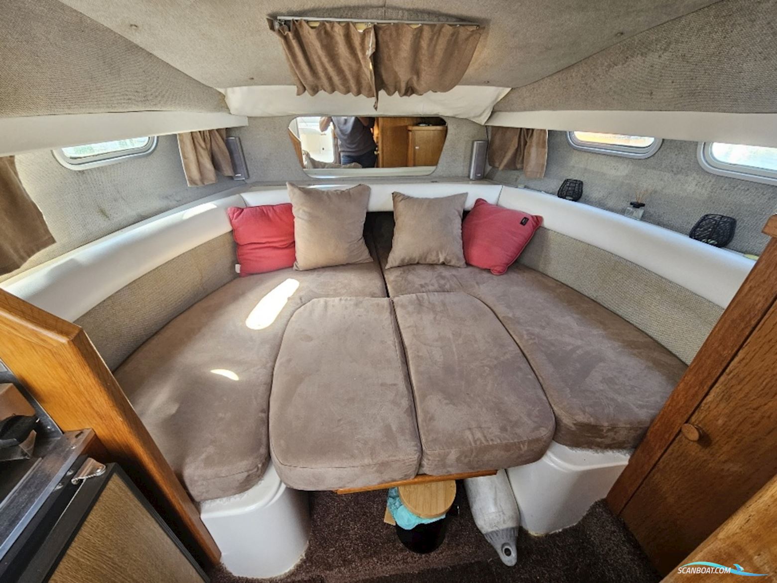 Sealine 220 Senator
