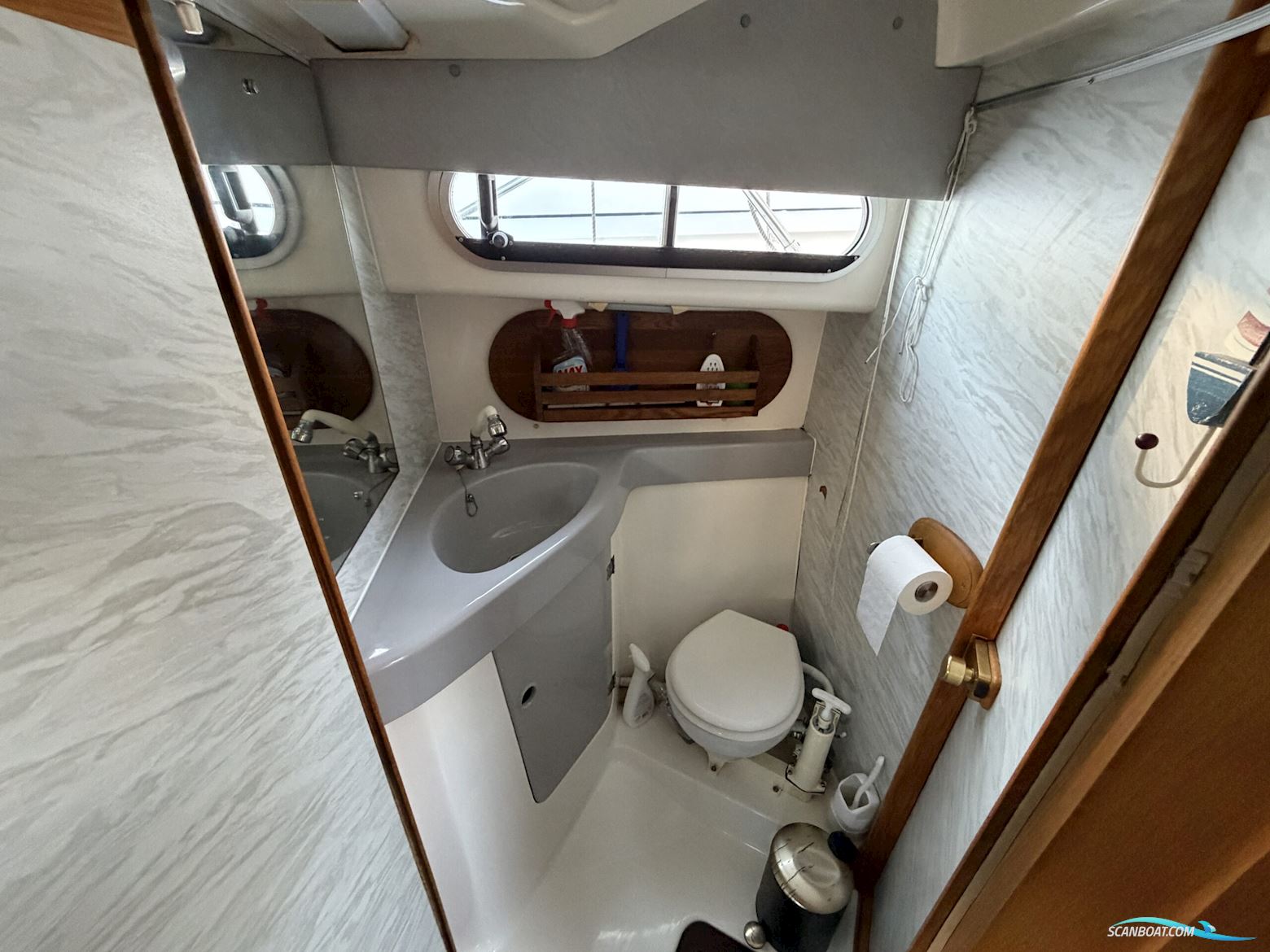 Sealine 290 Ambassador