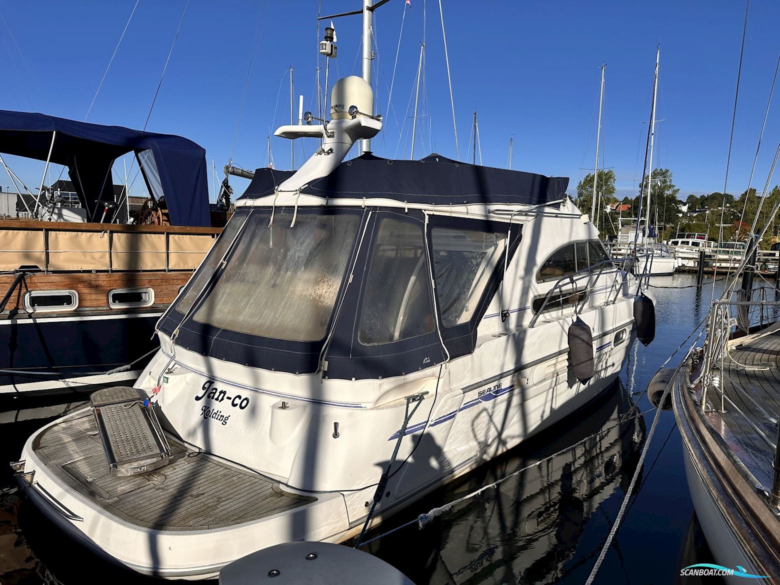 Sealine 360 F