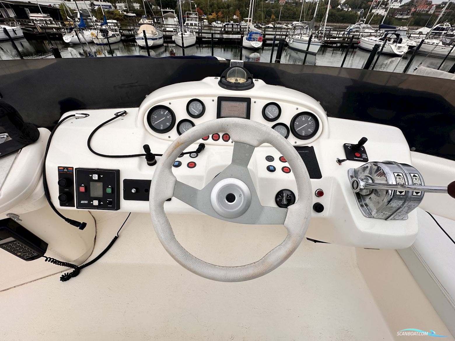 Sealine 360 F