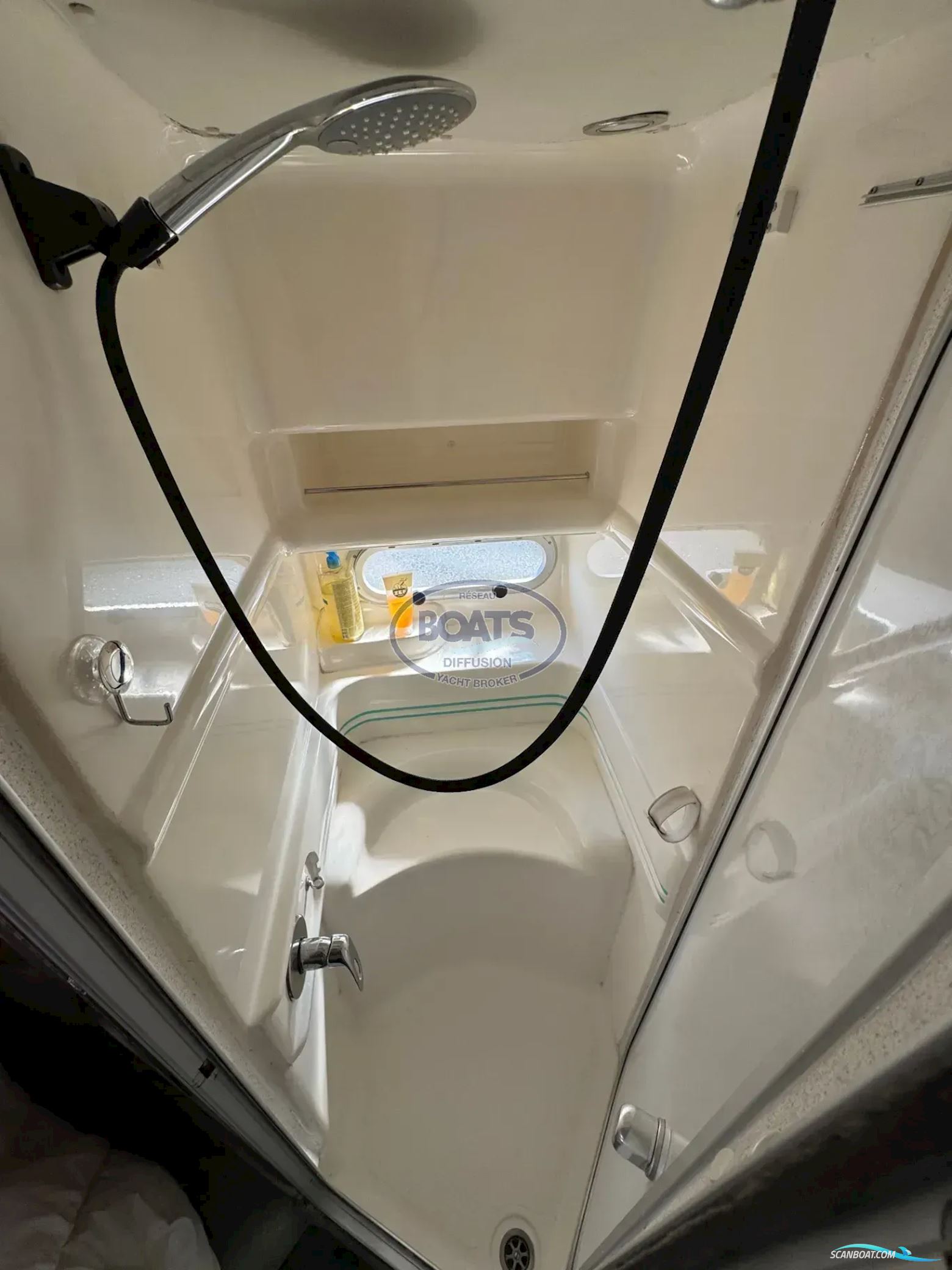 Sealine 360 STATESMAN