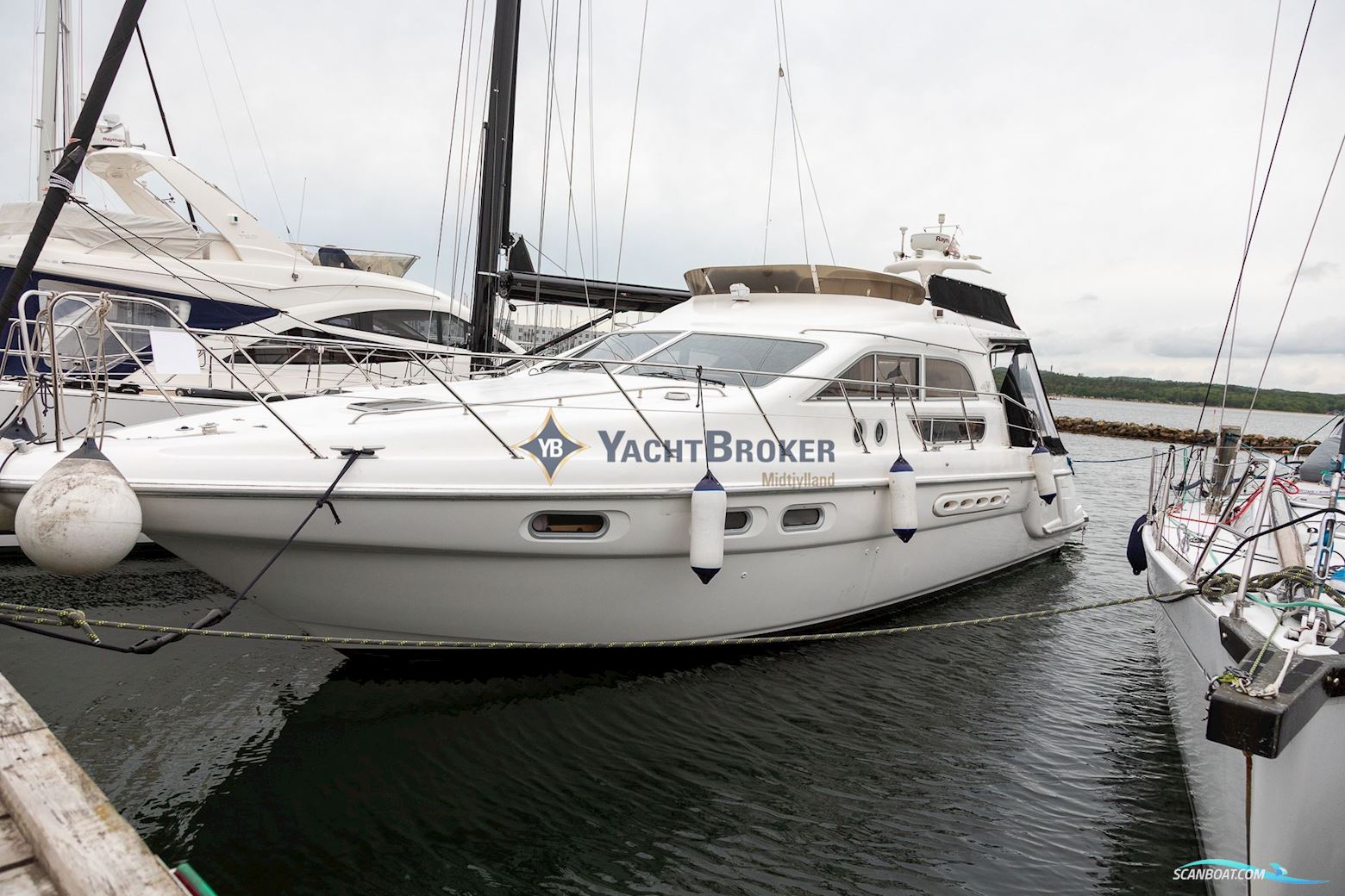 Sealine 420 Statesman