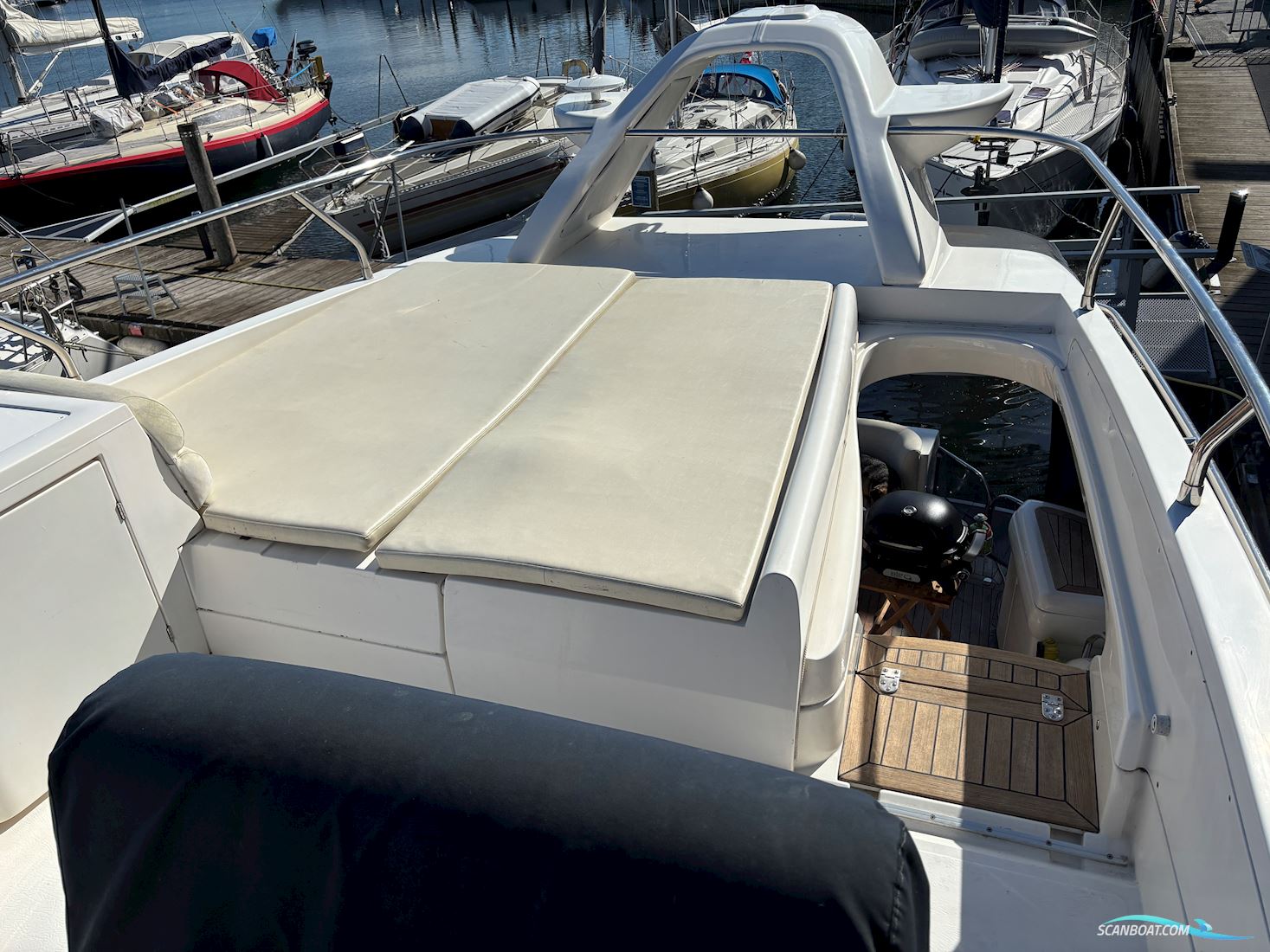 Sealine 42.5