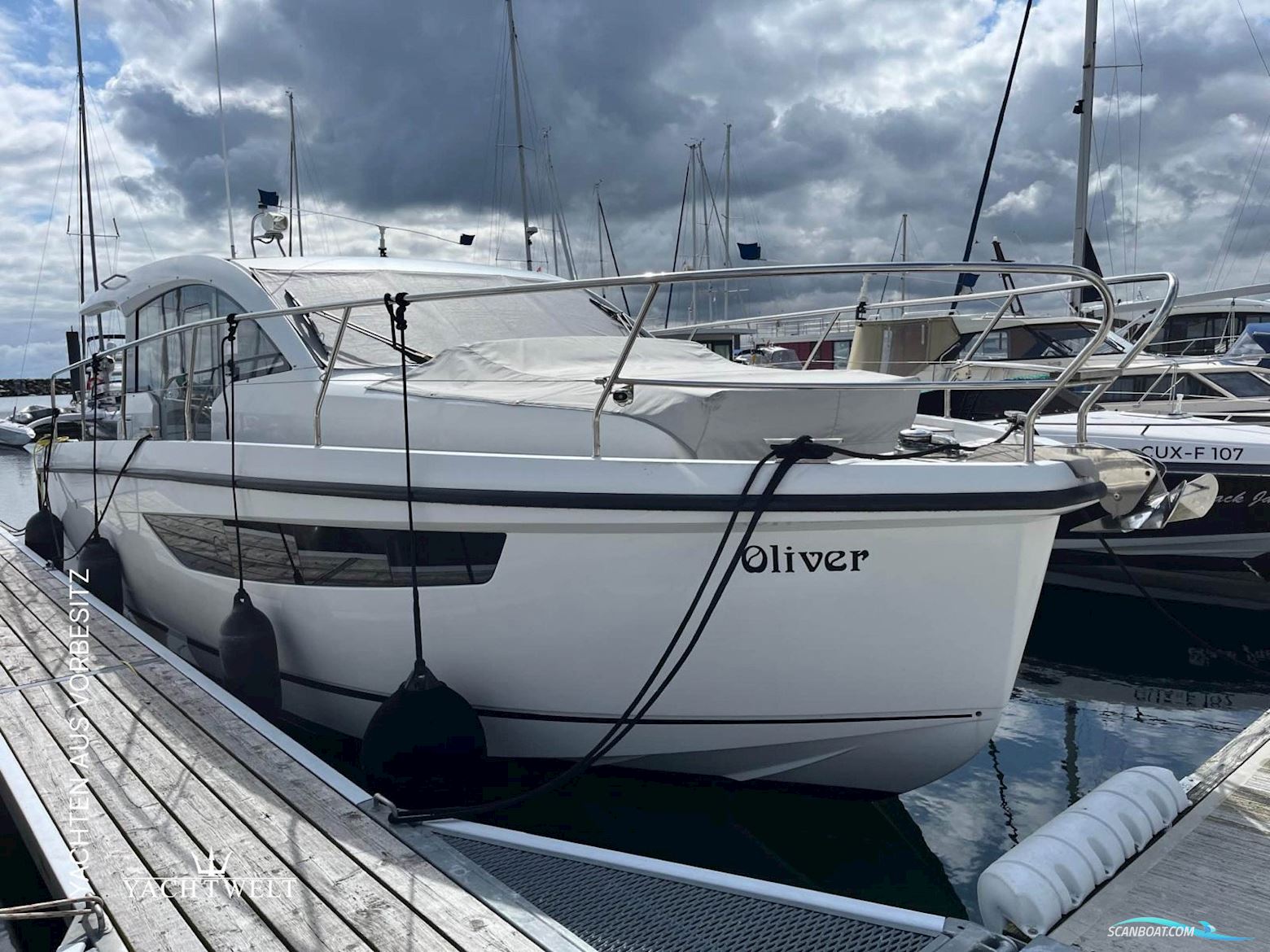 Sealine C330 Motorboot 2017, mit VOLVO PENTA motor, Deutschland