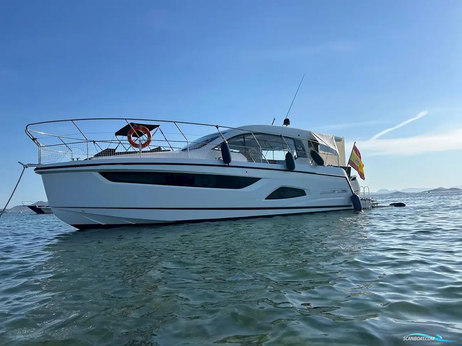 Sealine C390V Motorboot 2024, mit Suzuki motor, Spanien