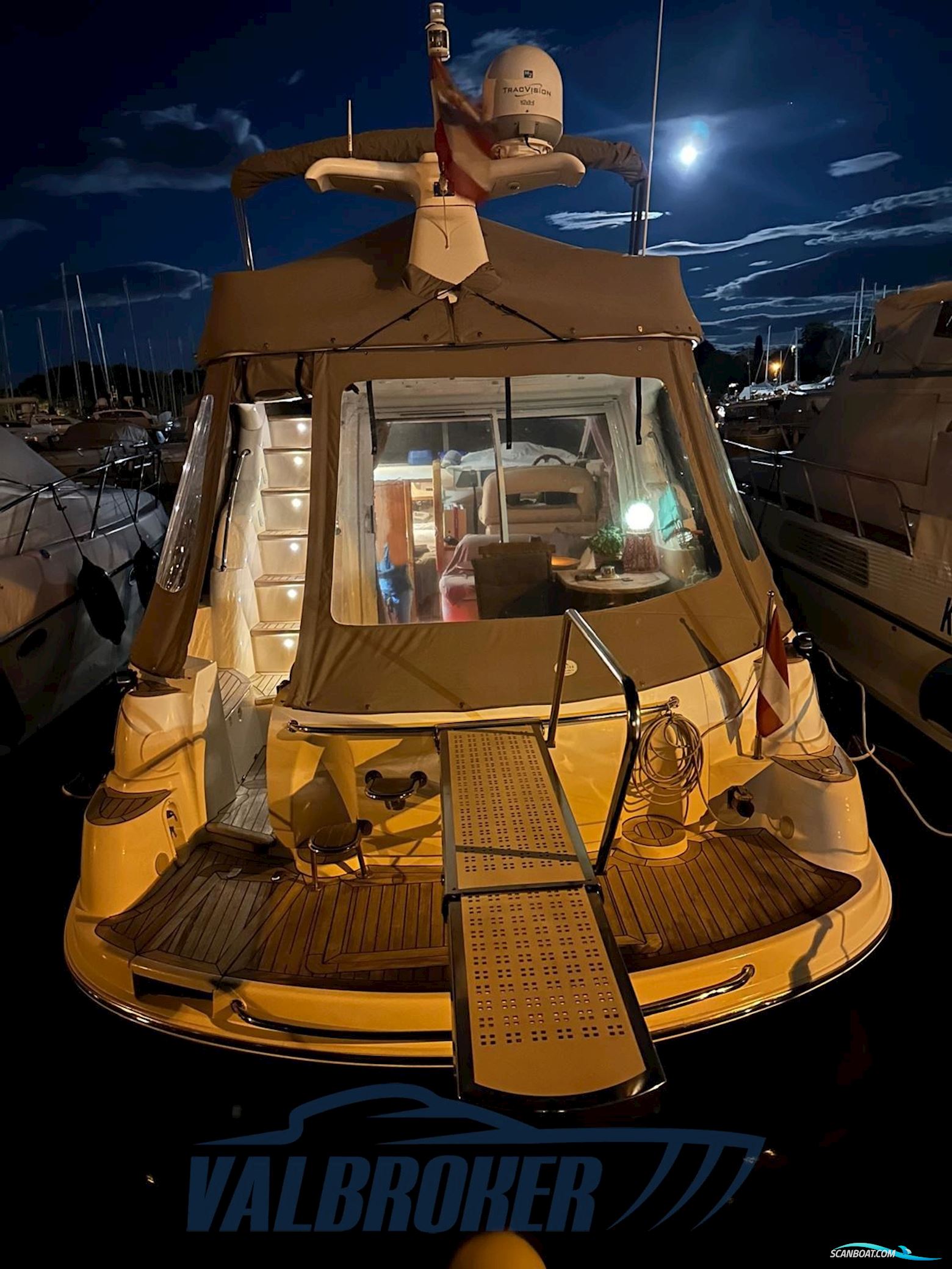 Sealine F 37