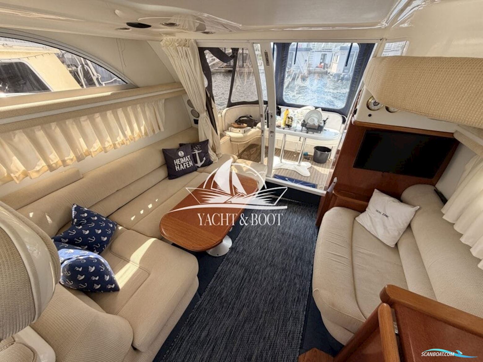 Sealine F330