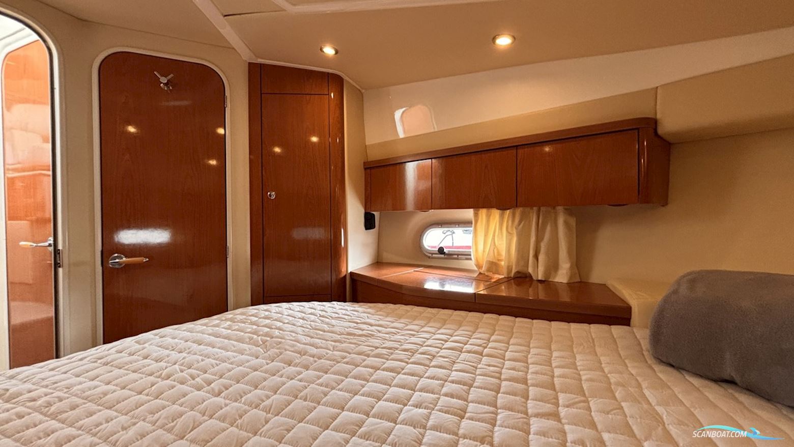 Sealine F34