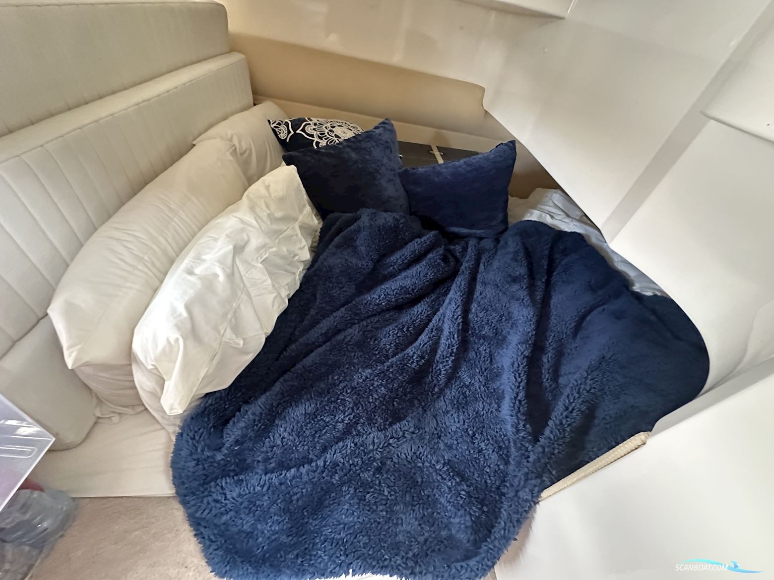 Sealine F34