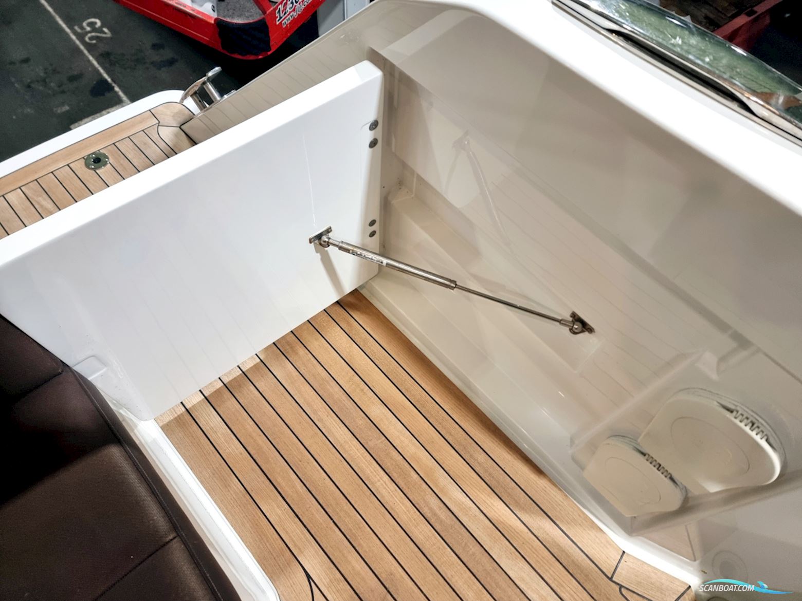 Sealine F380 Volvo Penta D6-330 EVC