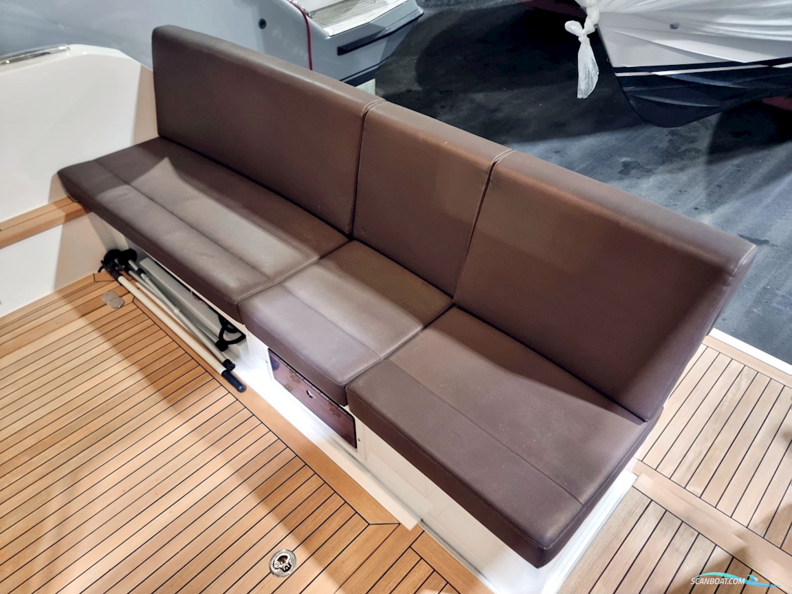 Sealine F380 Volvo Penta D6-330 EVC