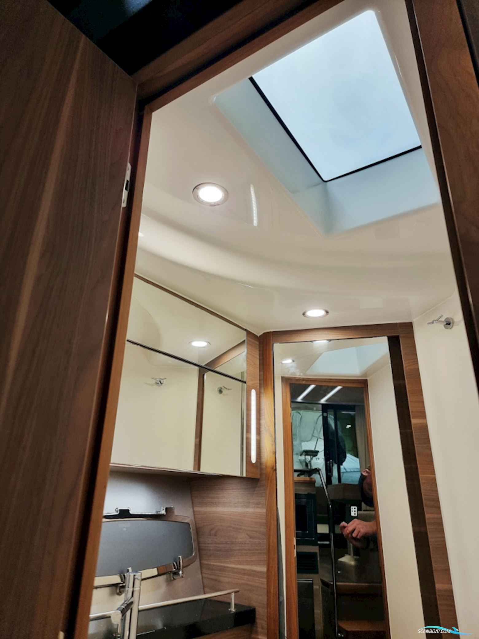 Sealine F380 Volvo Penta D6-330 EVC