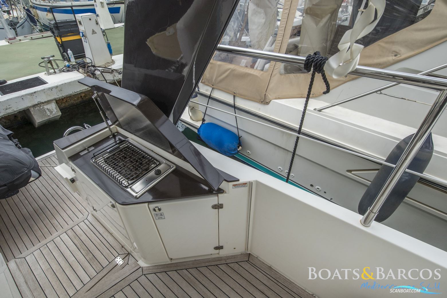 Sealine F42