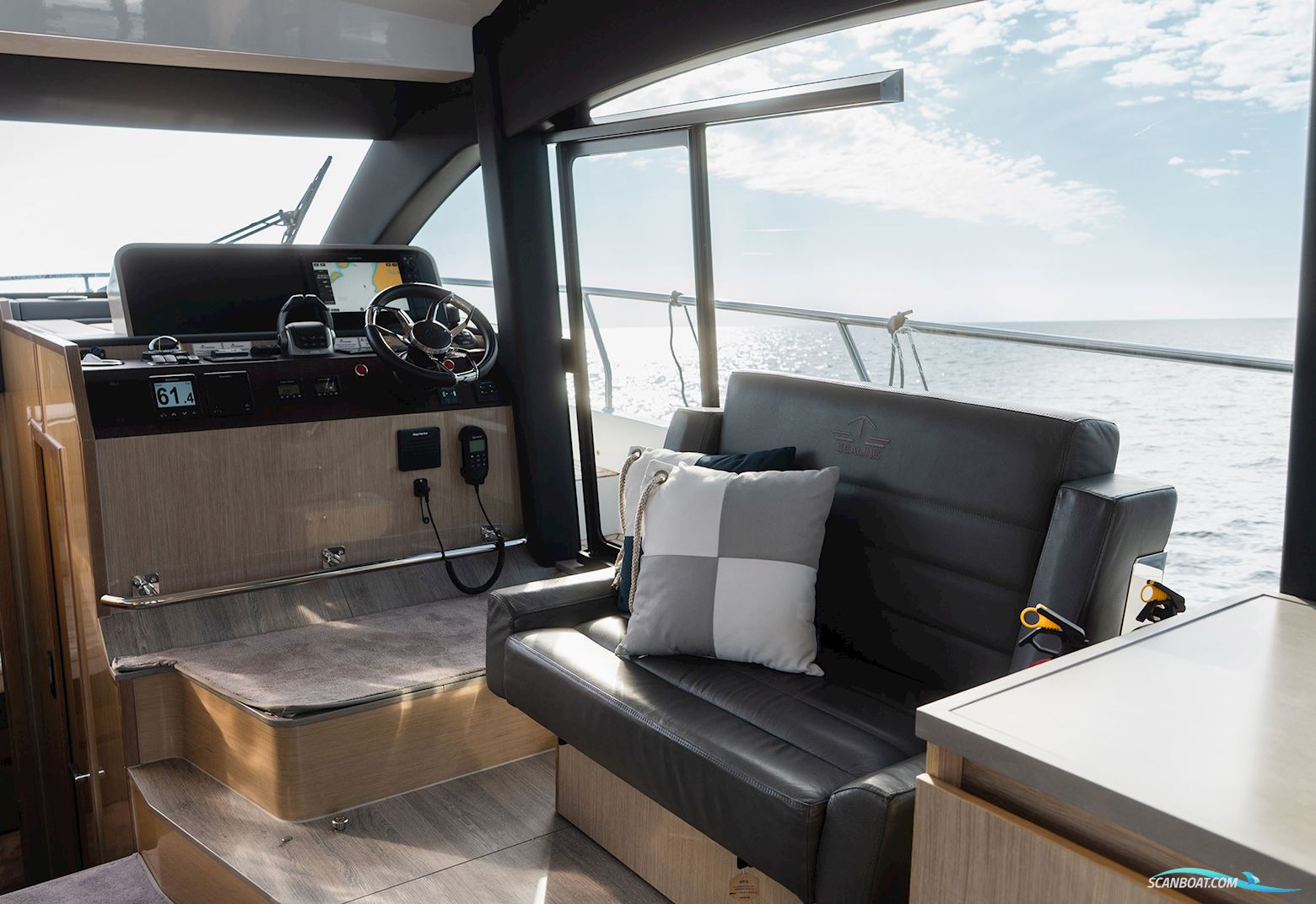 Sealine F430 - Fybridge
