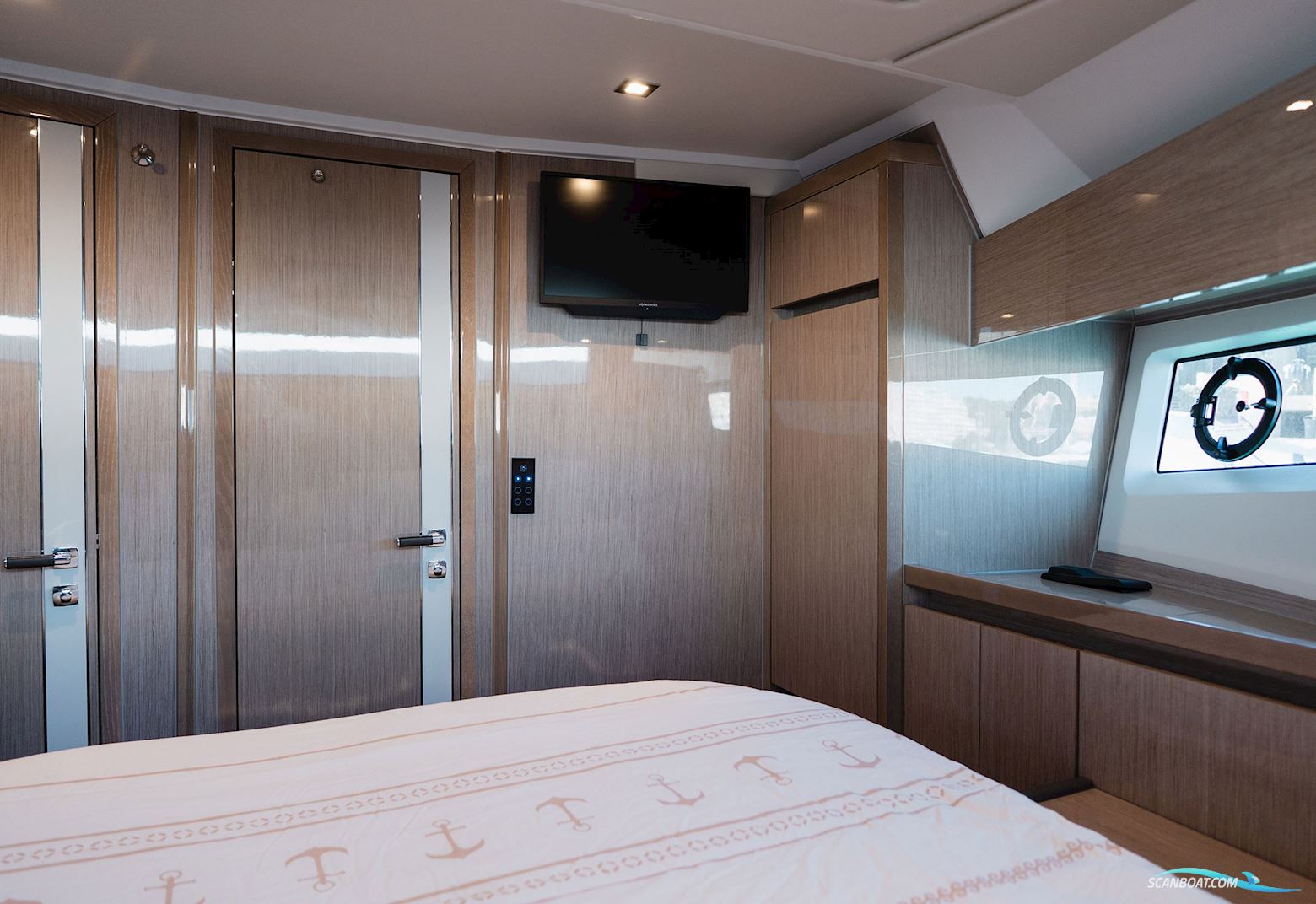 Sealine F430 - Fybridge