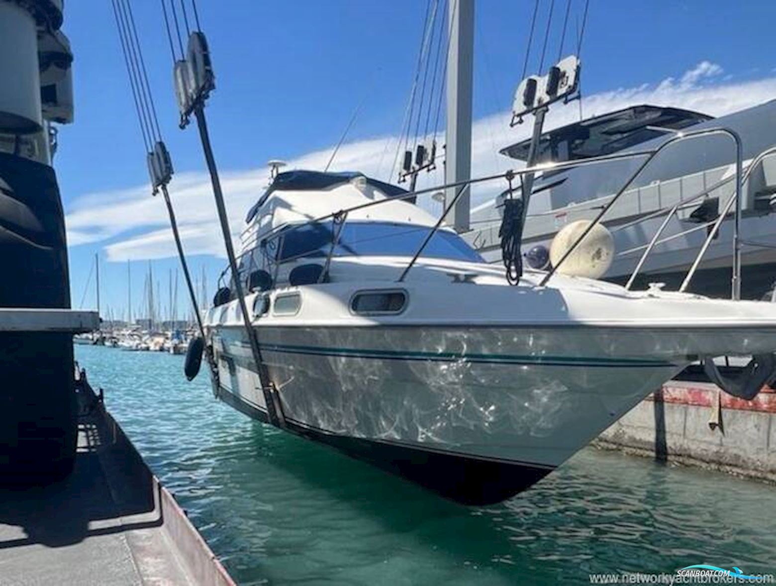 Sealine International 320 Statesman