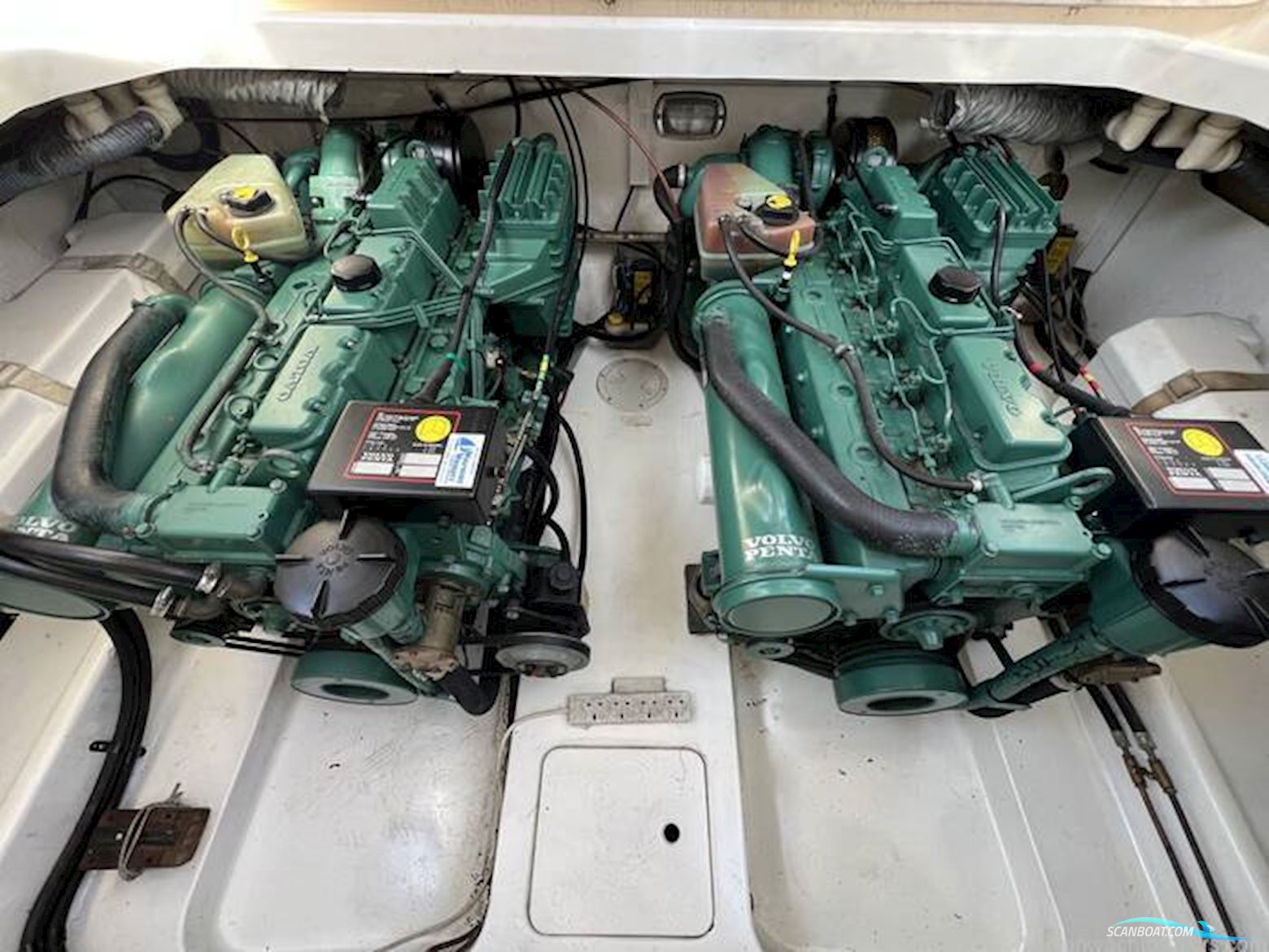 Sealine International 330 Statesman