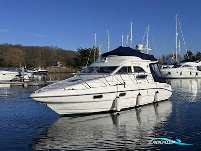 Sealine International F33 Motorboot 2000, mit Volvo Kad32P motor, England