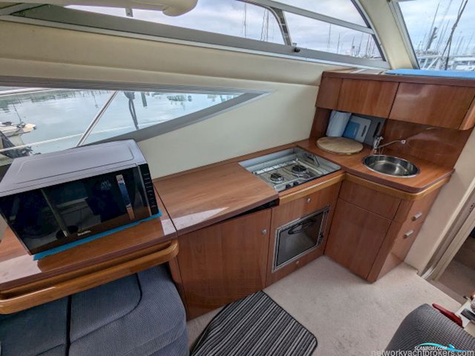 Sealine International F34