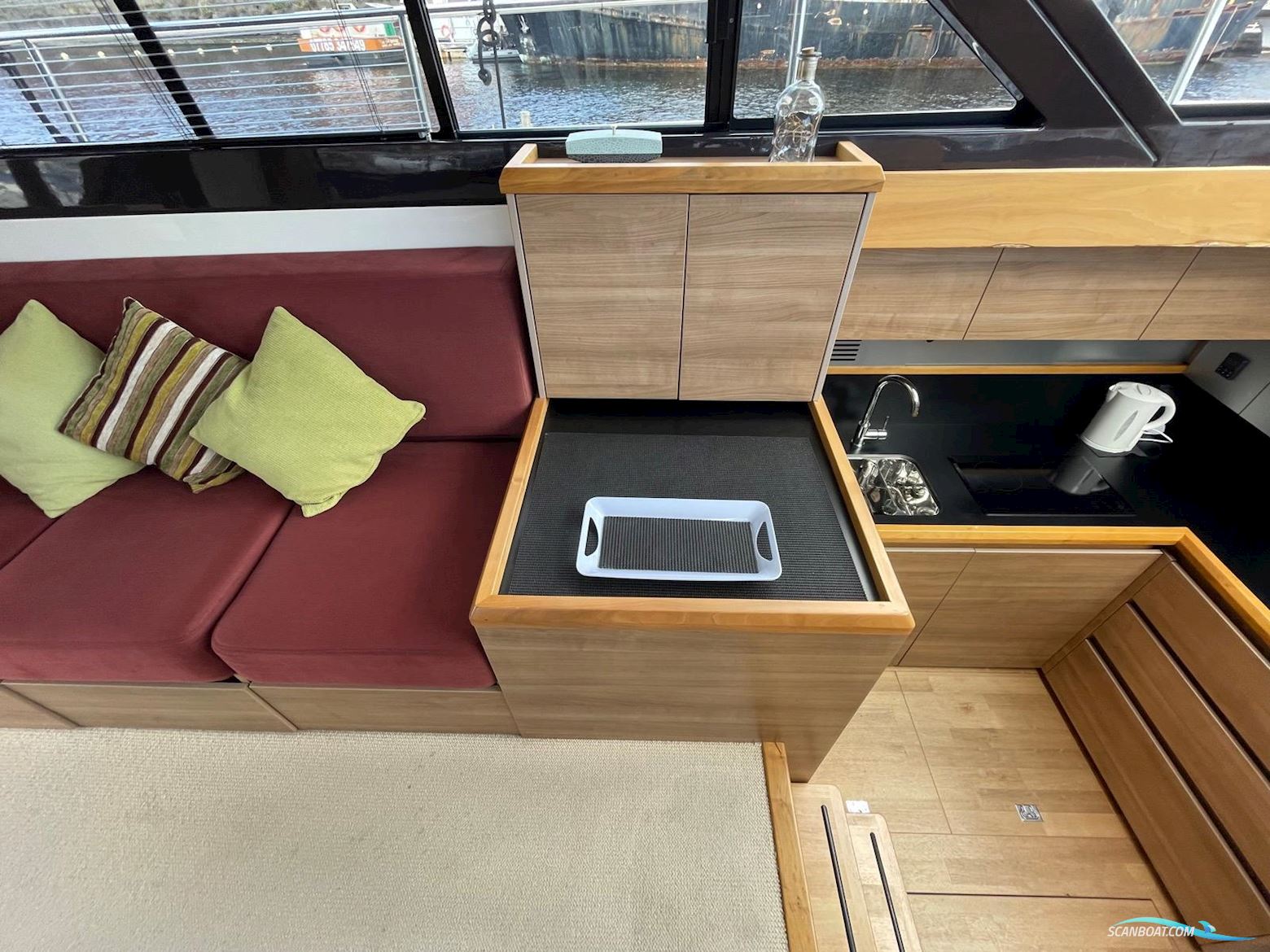 Sealine International F42