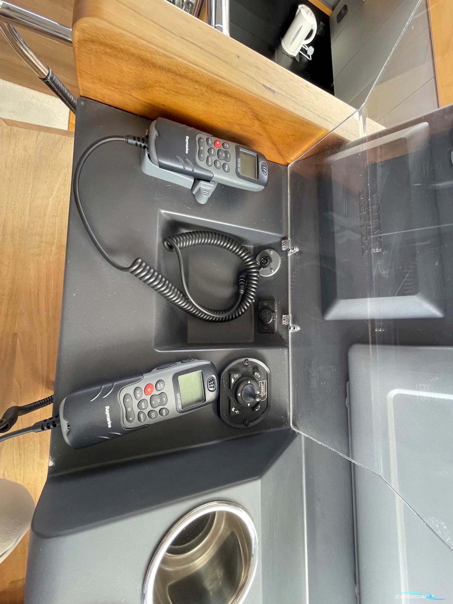 Sealine International F42