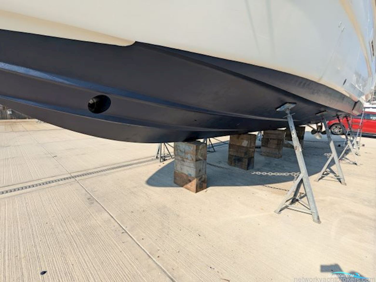 Sealine International F43