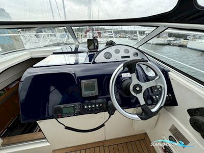 Sealine International S23 Sport Motorboot 2003, mit Volvo Penta Kad 32 motor, England