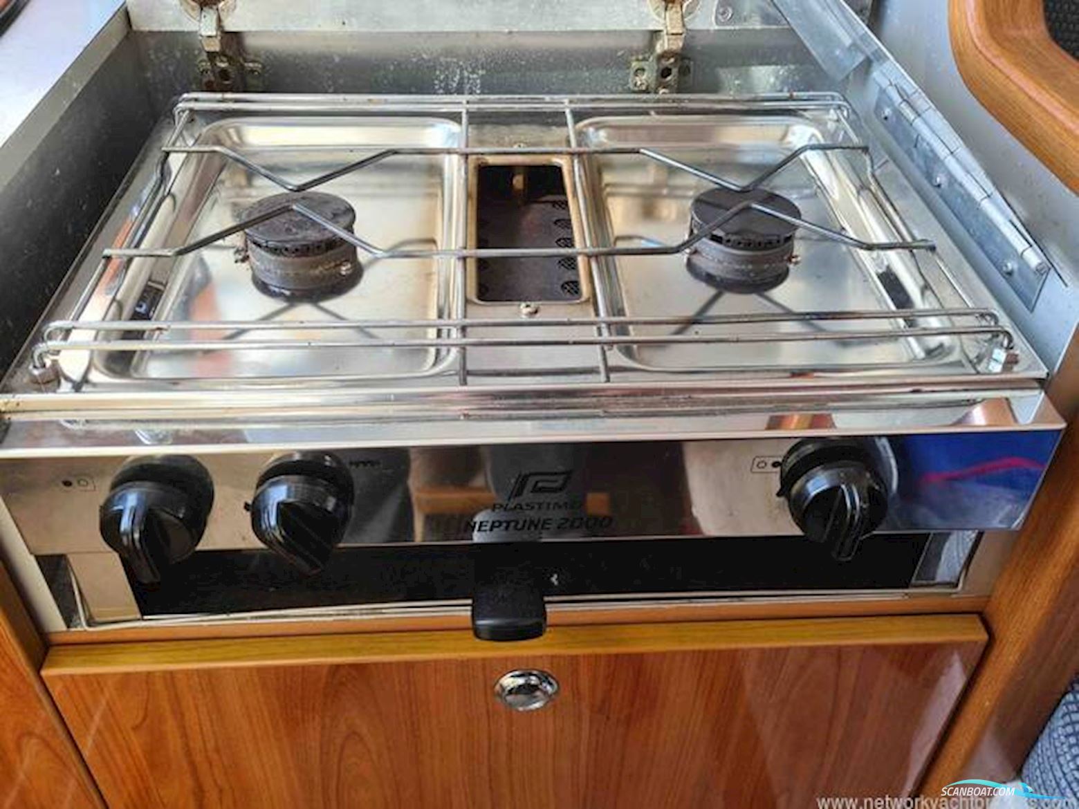 Sealine International S23 Sports Cruiser