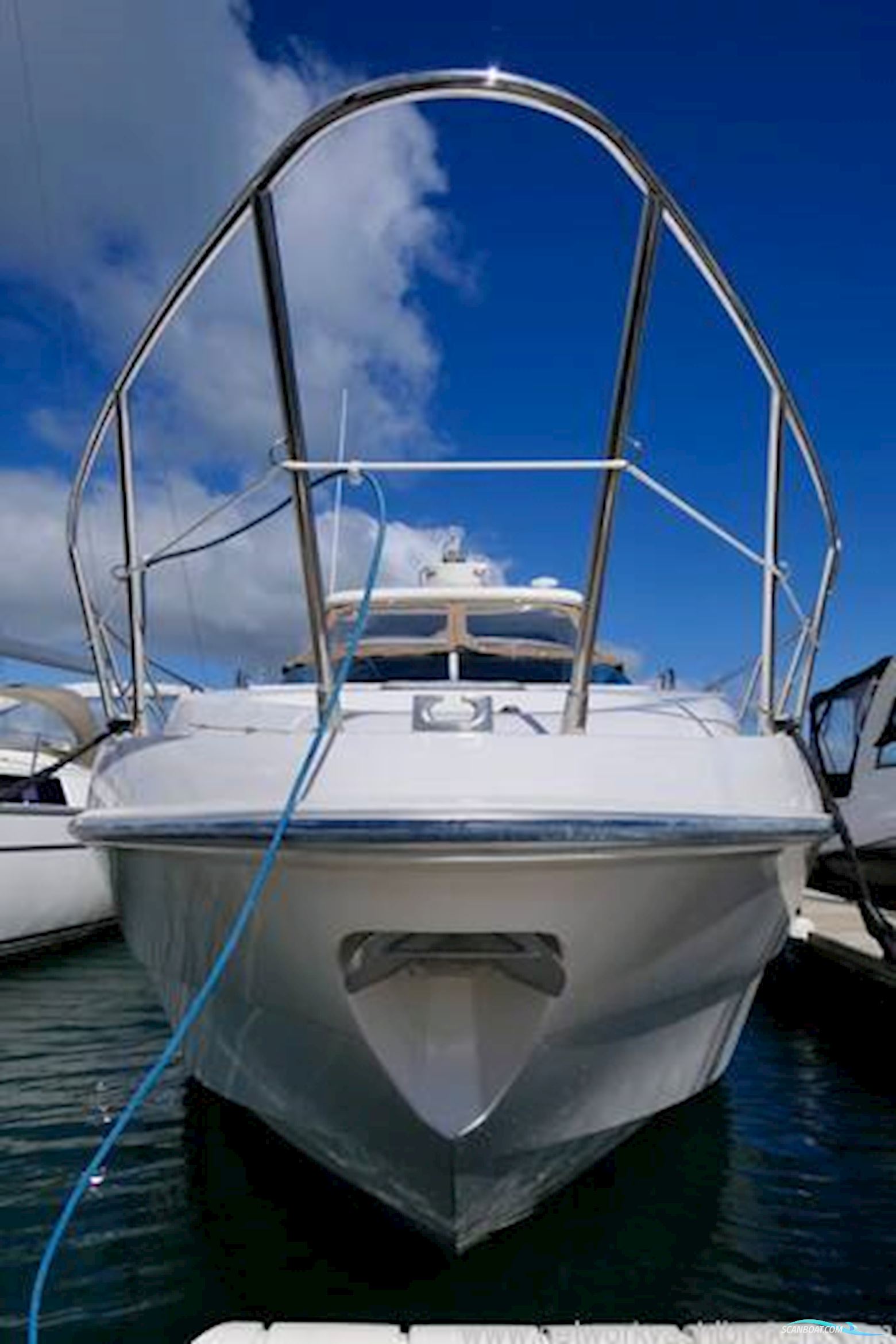 Sealine International S38