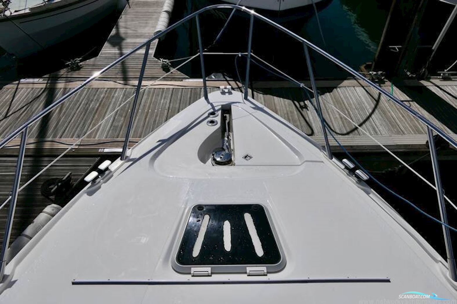 Sealine International S38