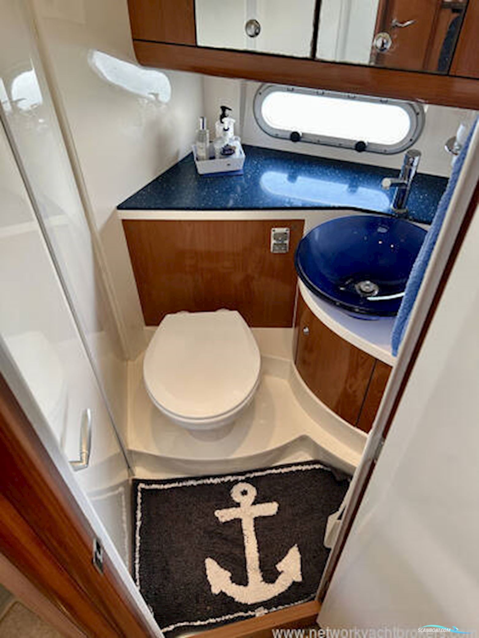 Sealine International S38