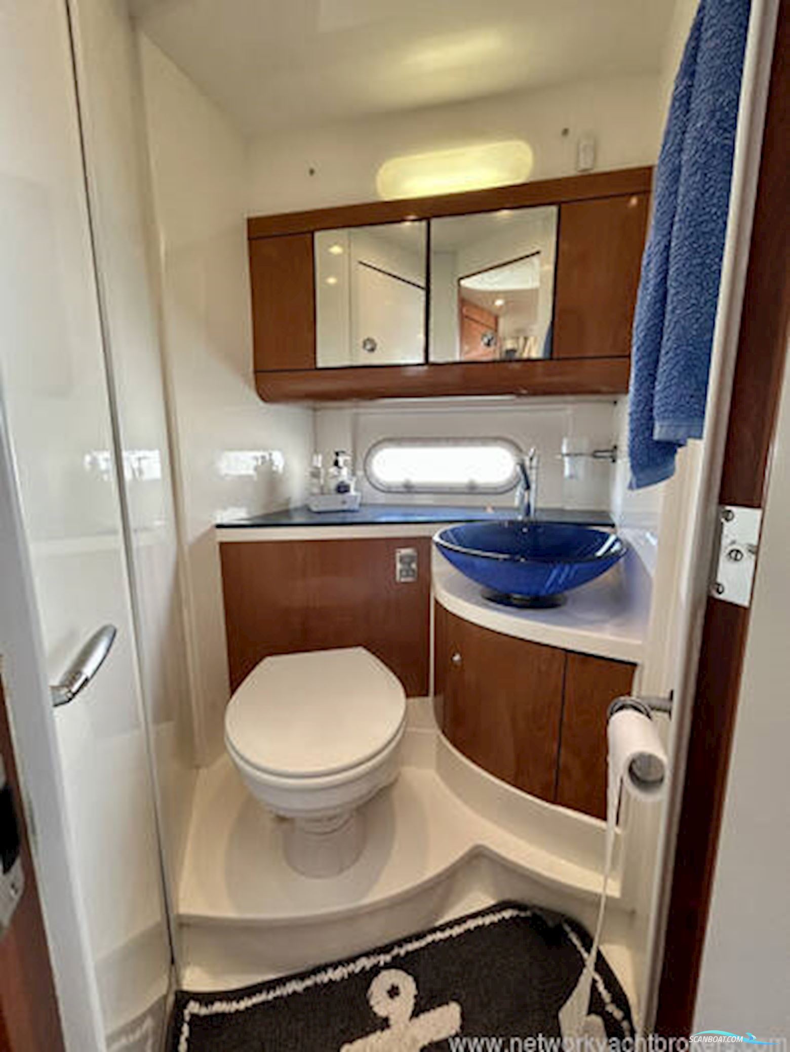 Sealine International S38