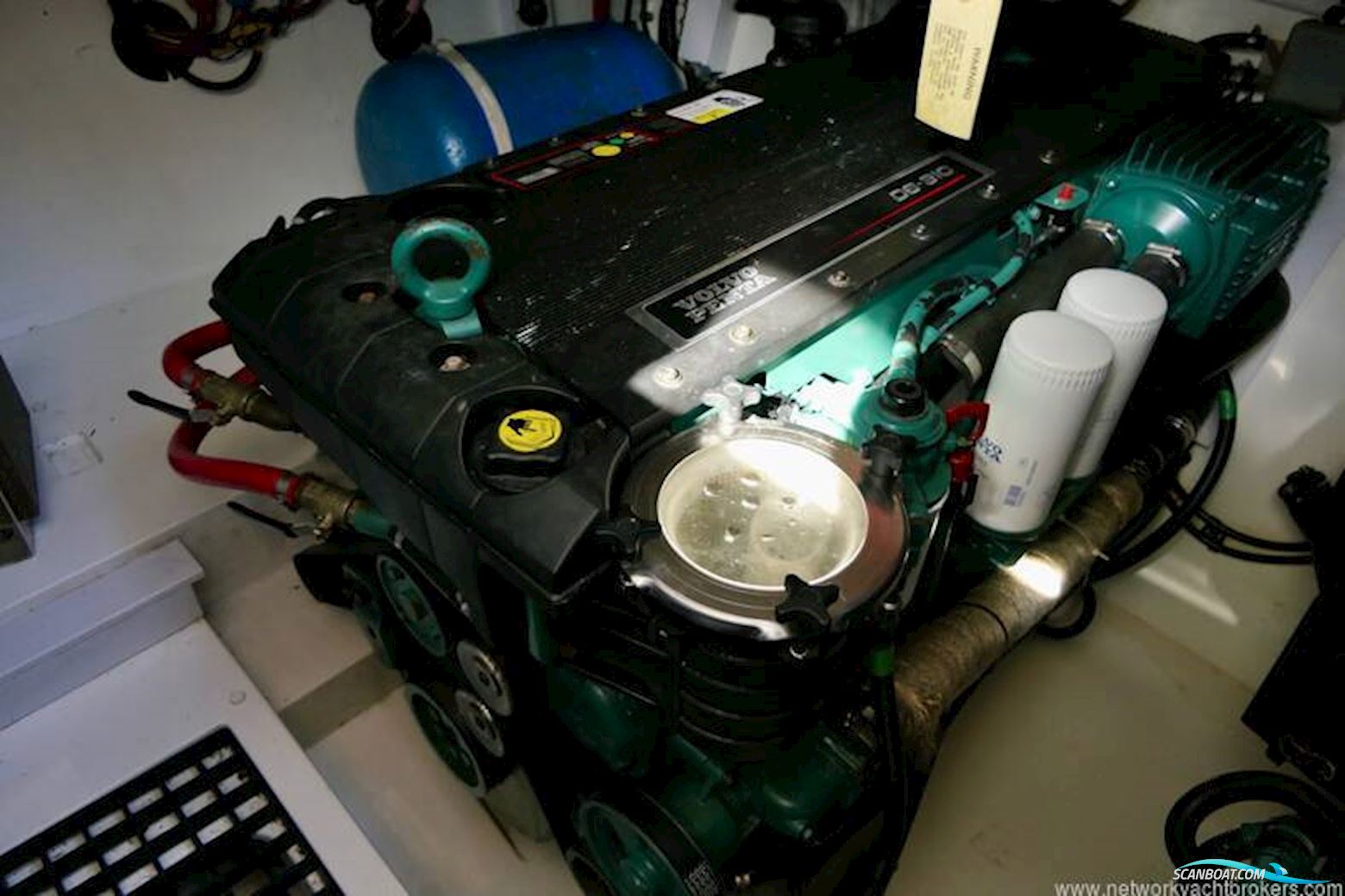 Sealine International S38