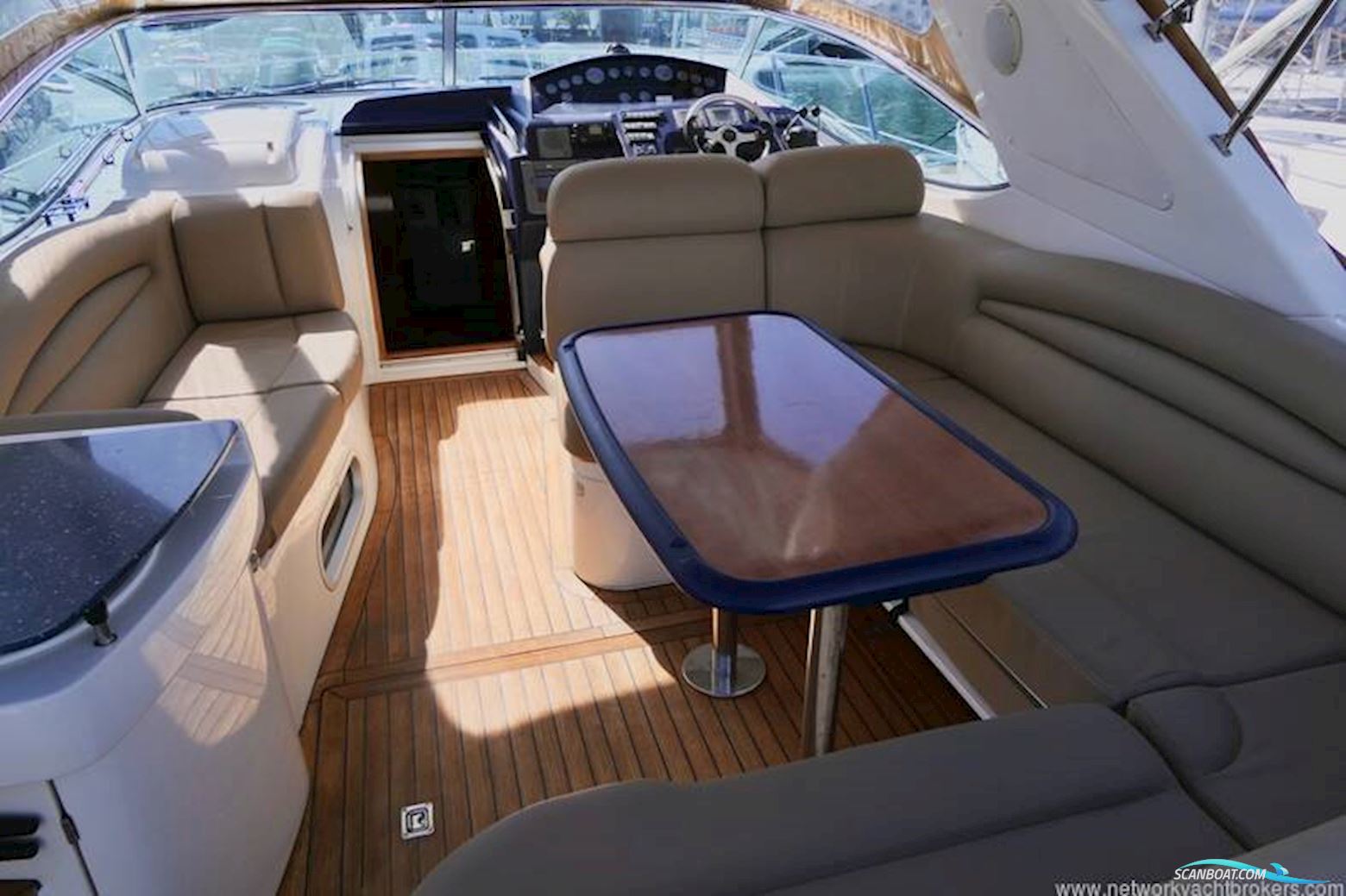 Sealine International S38