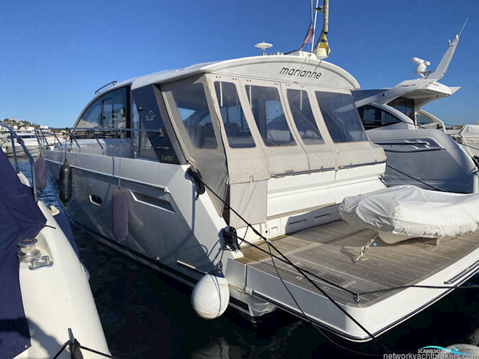 Sealine International S450