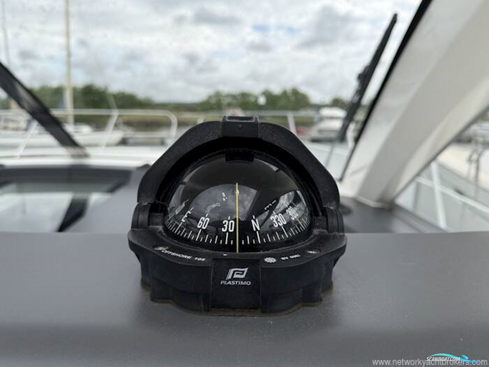 Sealine International SC35