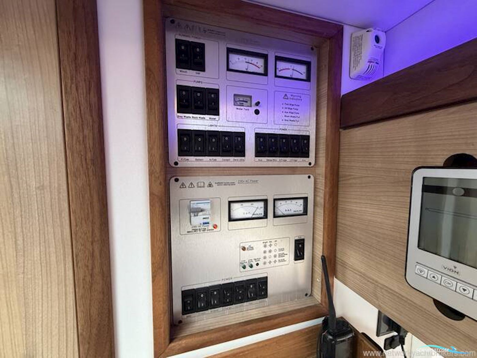 Sealine International SC35