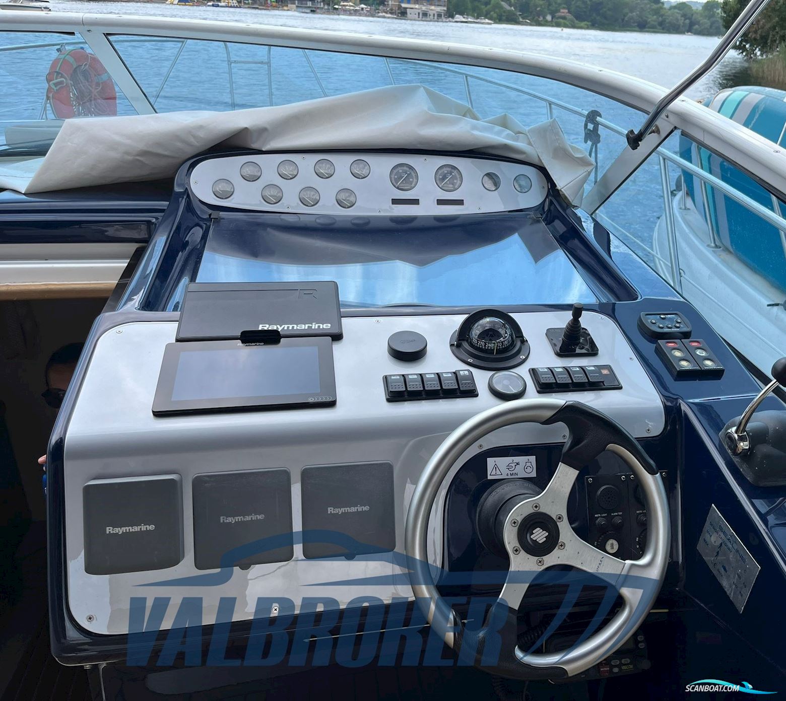 Sealine S 34