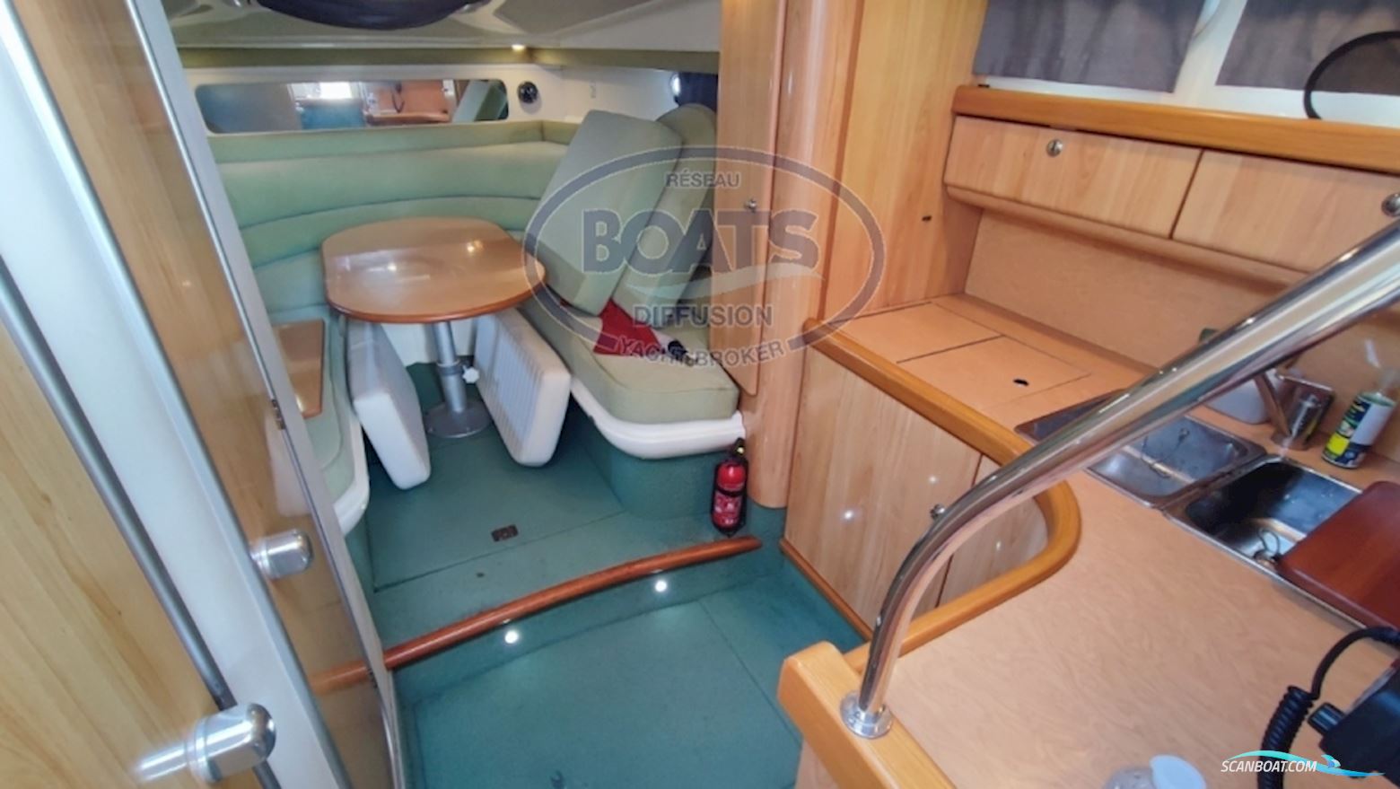 Sealine S28