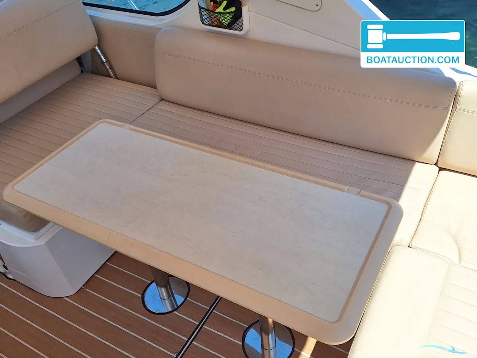Sealine S29