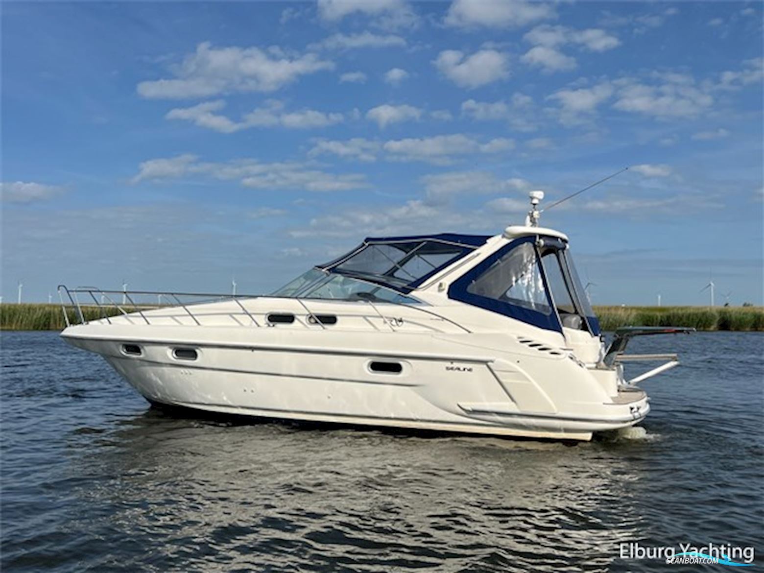 Sealine S37 