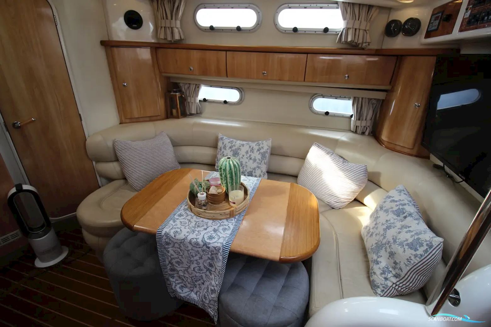 Sealine S37