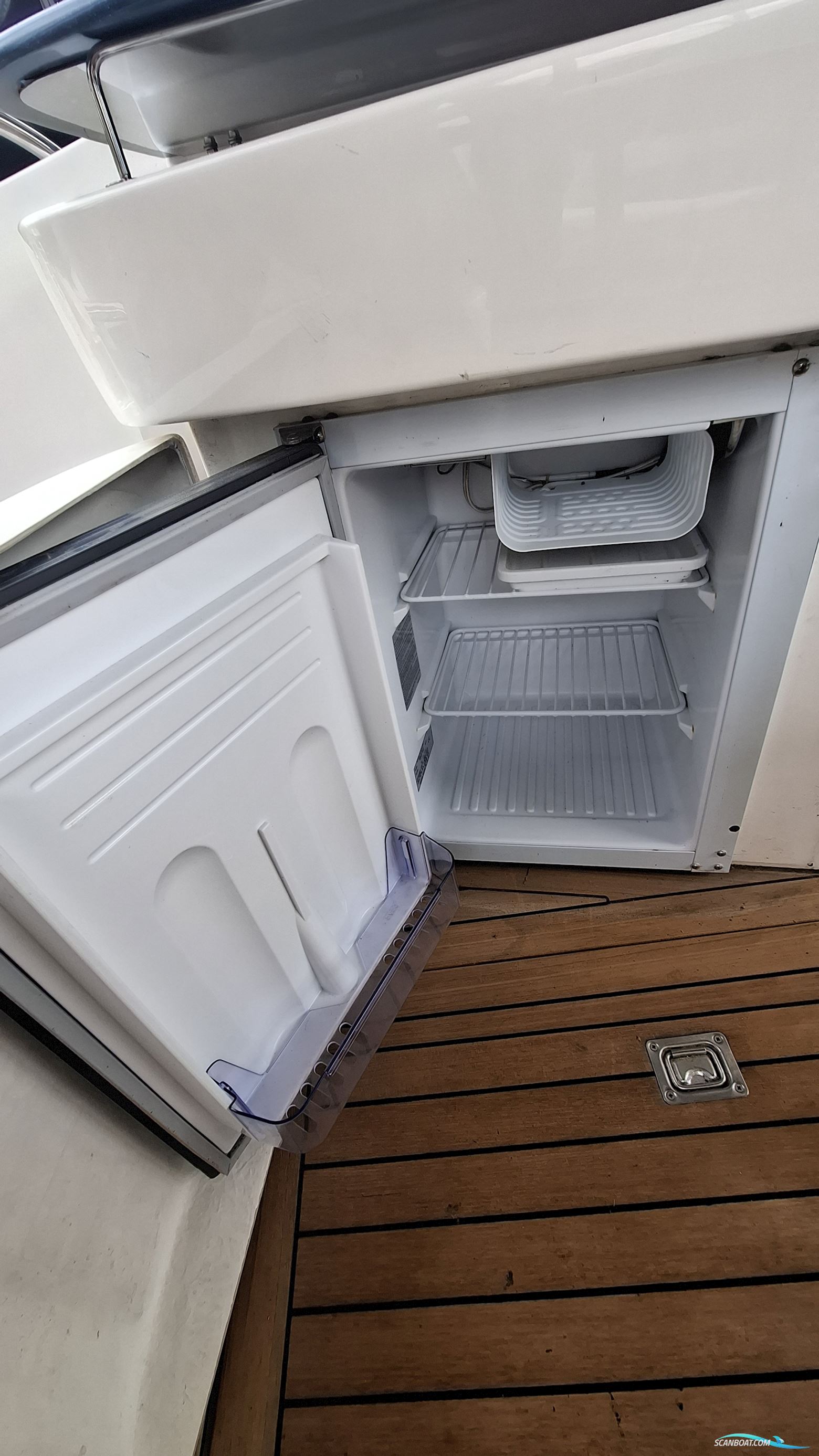 Sealine S38 Sports open