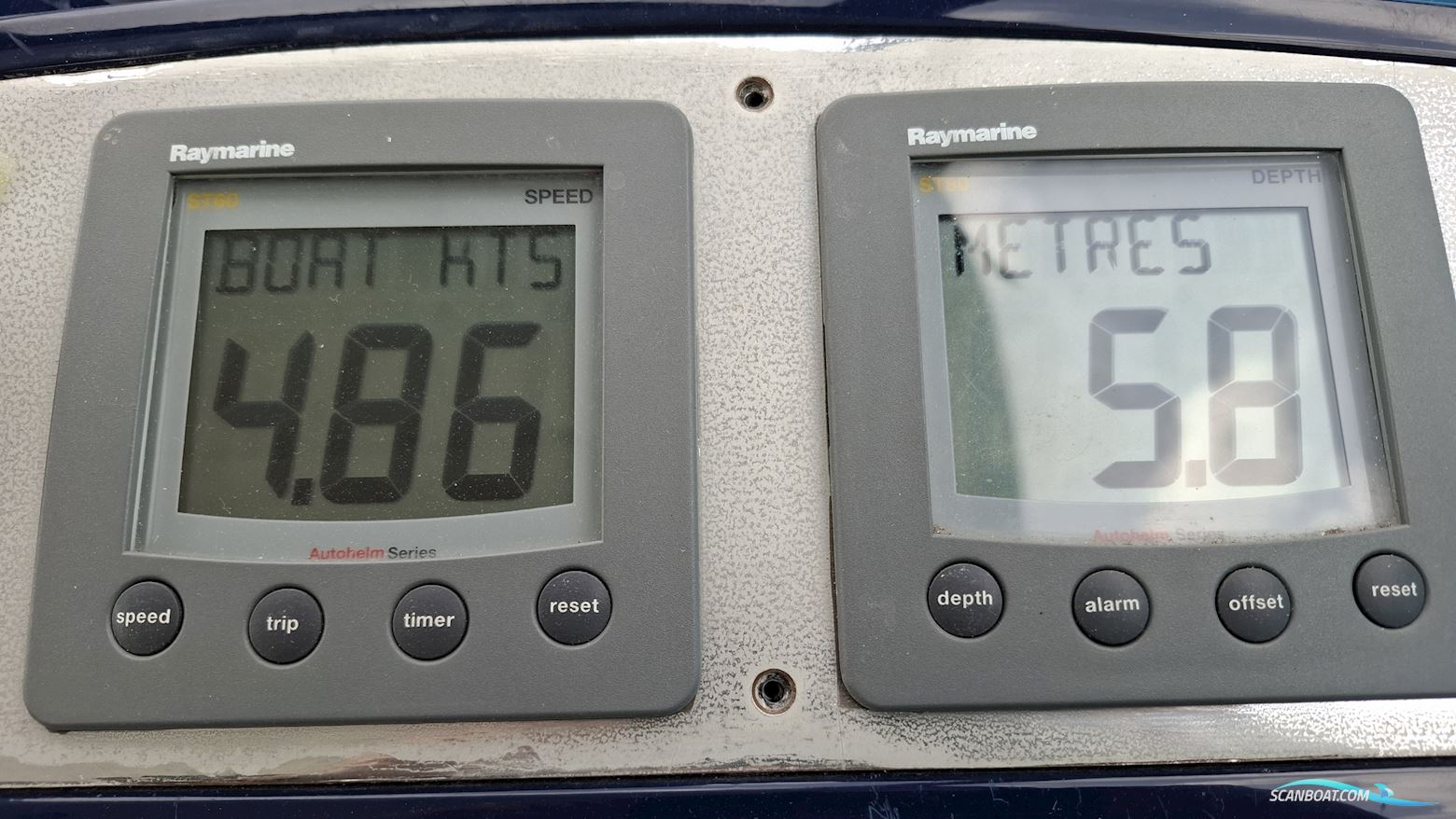 Sealine S38 Sports open