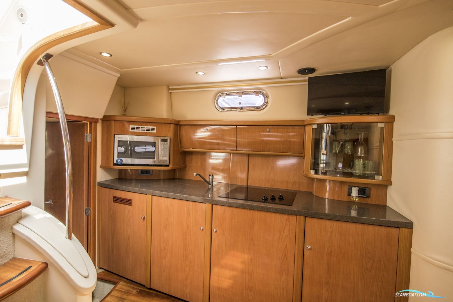 Sealine S42