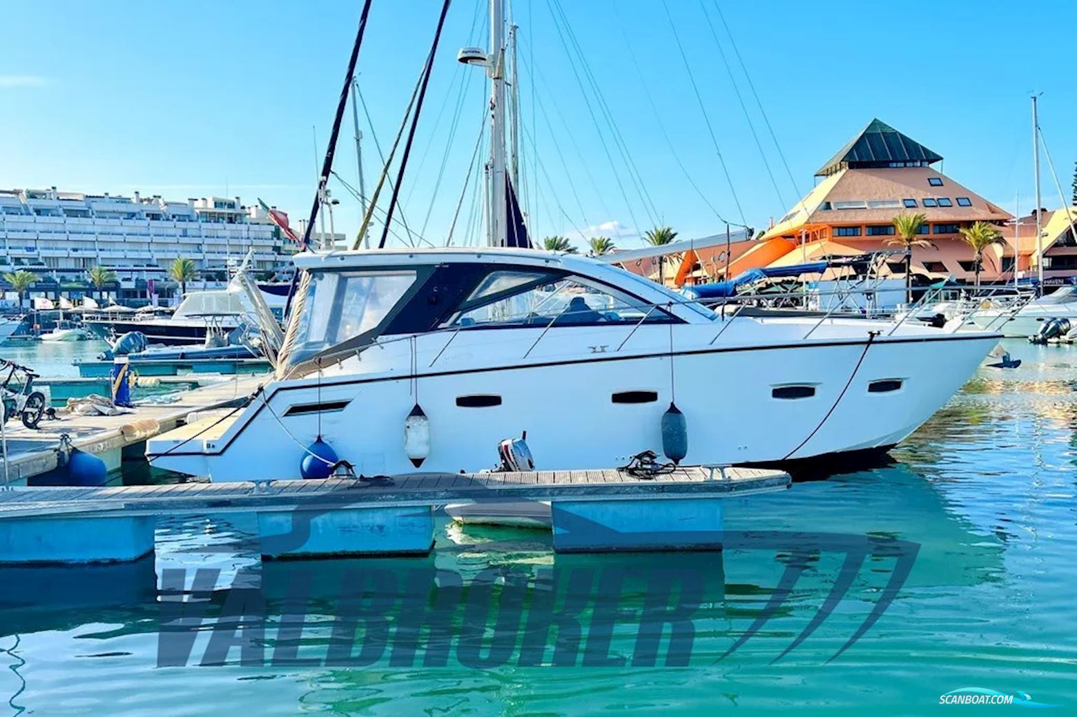 Sealine SC 35 Motorboot 2012, mit Volvo Penta D4 motor, Portugal