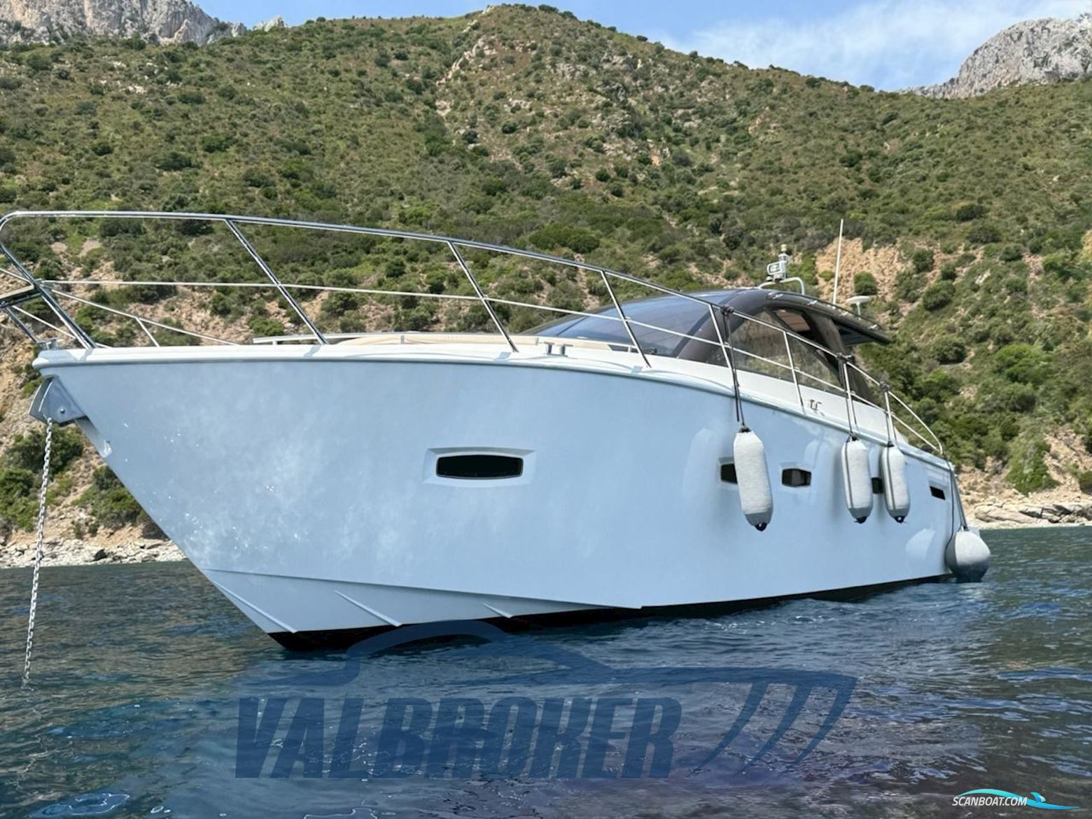 Sealine SC 35