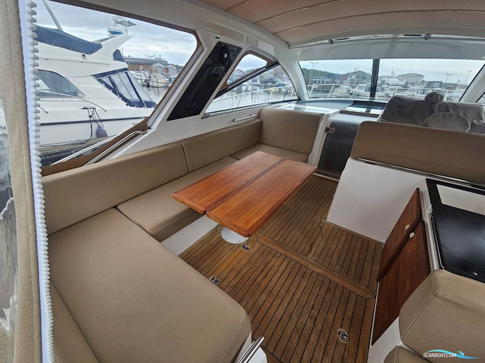 Sealine SC35
