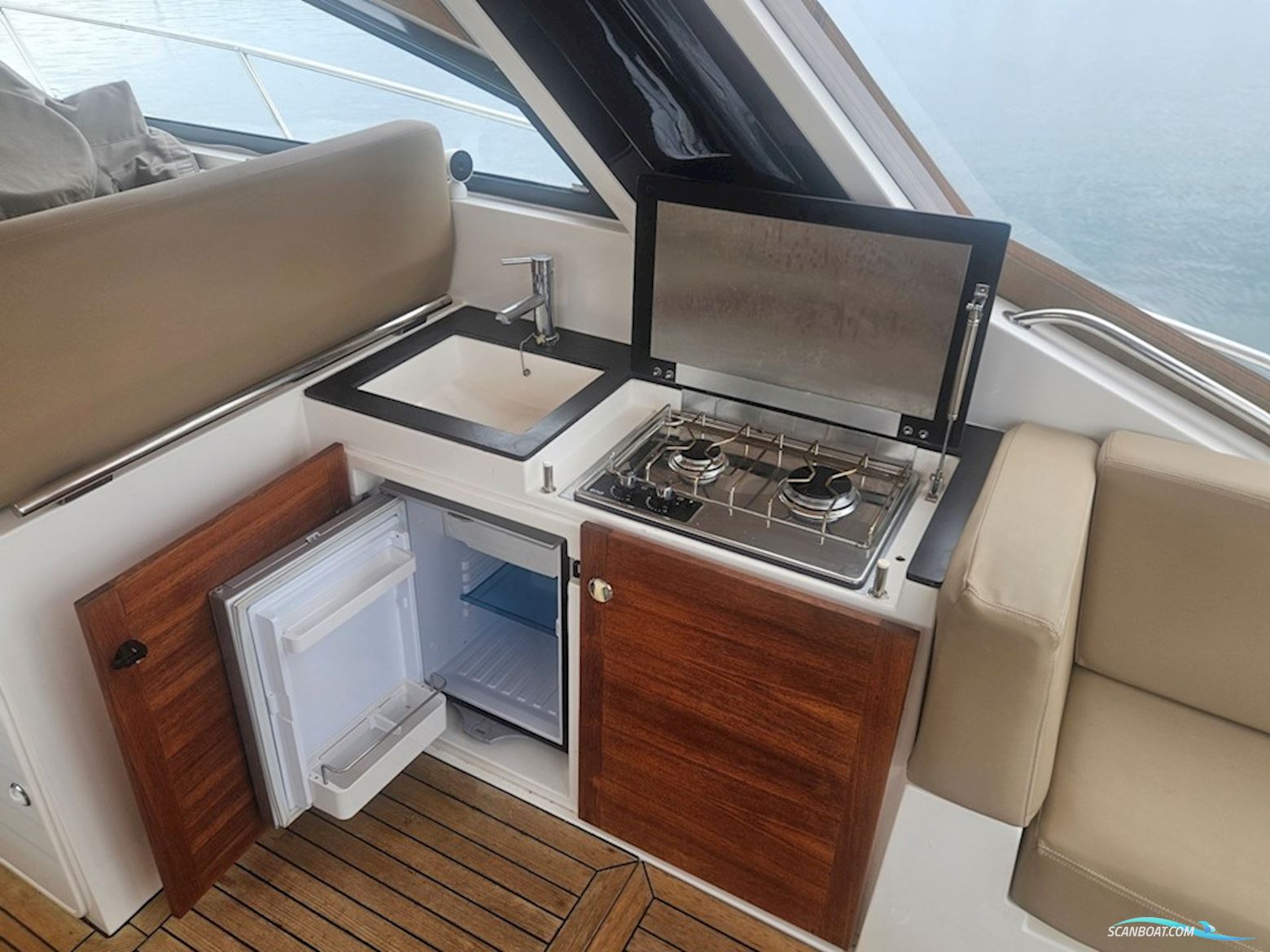 Sealine SC35